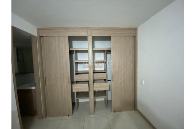 Apartamentos, Venta, Prados del Norte - $346.000.000