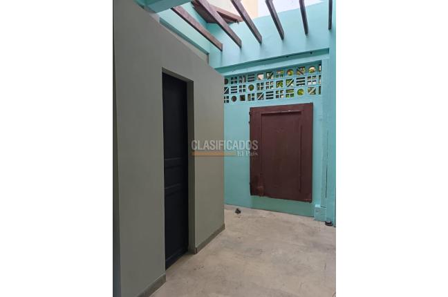 Locales y Bodegas, Alquiler, Centenario - $2.600.000