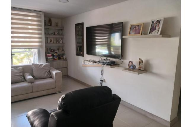 Apartamentos, Venta en La Flora