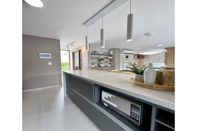 Apartamentos, Venta en Valle del Lili