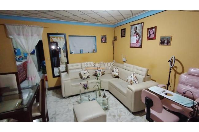 Casas, Venta, El Poblado - $245.000.000