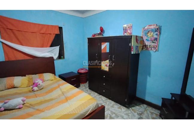 Casas, Venta, El Poblado - $245.000.000