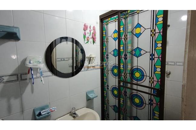 Casas, Venta, El Poblado - $245.000.000