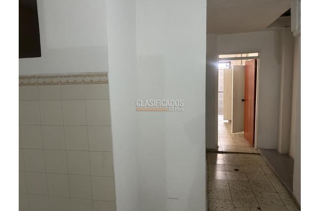 Apartaestudios, Alquiler en Gran Limonar