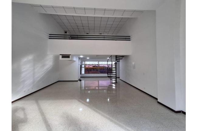 Oficinas y Consultorios, Alquiler, Panamericano - $5.000.000