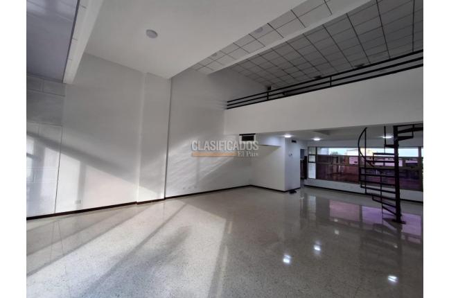 Oficinas y Consultorios, Alquiler, Panamericano - $5.000.000