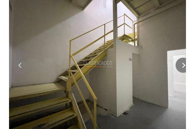 Locales y Bodegas, Venta, San Nicolás - $1.400.000.000