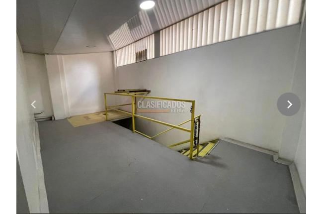 Locales y Bodegas, Venta, San Nicolás - $1.400.000.000