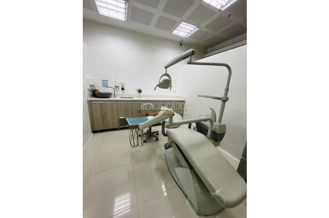 Oficinas y Consultorios, Alquiler, Multicentro - $3.000.000