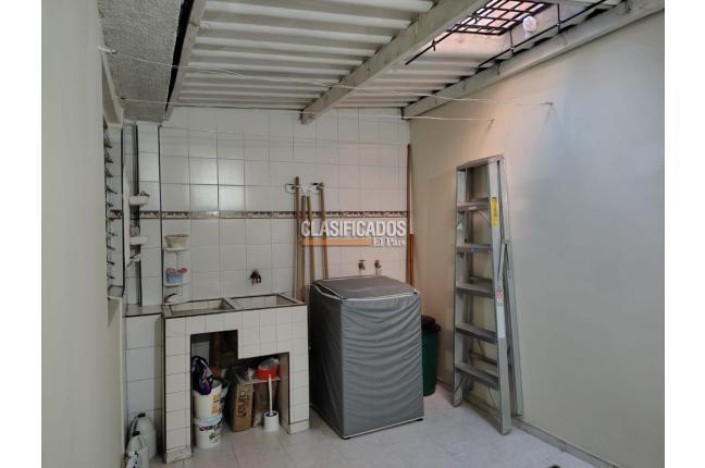 Casas, Venta, Paseo de los Almendros - $287.000.000