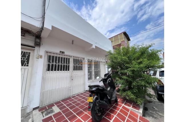 Casas, Venta, Bretaña - $450.000.000