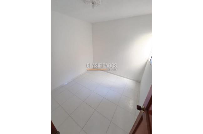 Apartaestudios, Alquiler, Soledad - $650.000