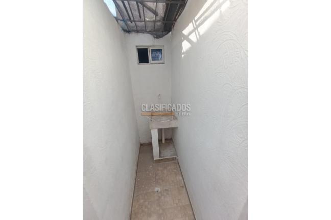 Apartaestudios, Alquiler, Soledad - $650.000