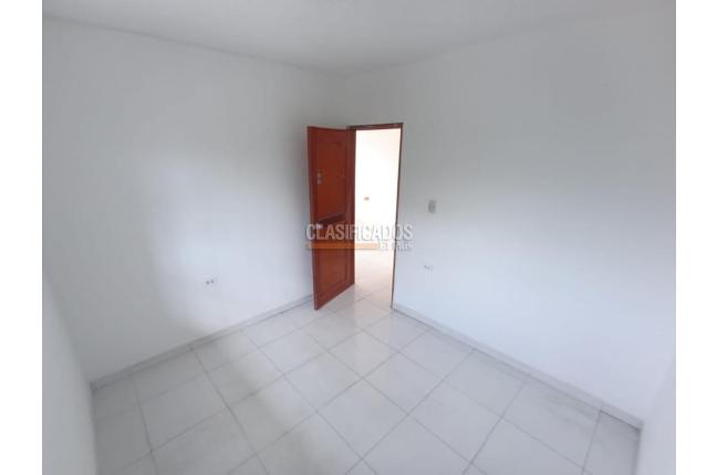 Apartamentos, Alquiler, Soledad - $750.000