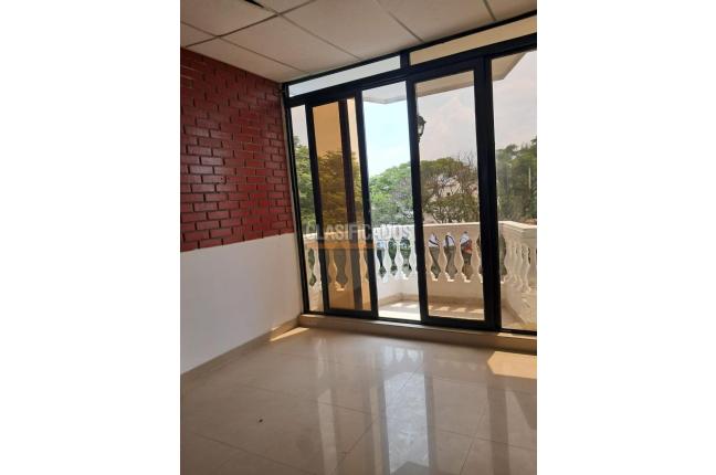 Apartamentos, Alquiler, La Esmeralda - $850.000