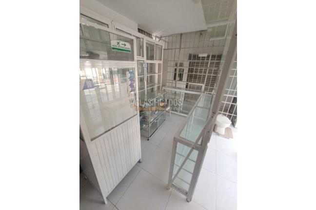 Locales y Bodegas, Alquiler, Soledad - $1.650.000