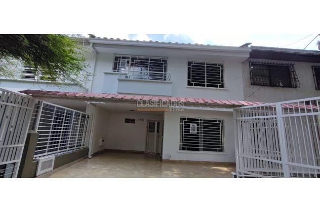 Casas, Venta en Ciudad Capri