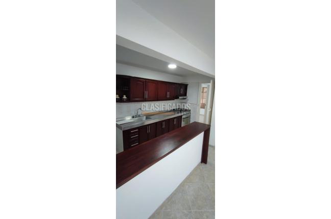 Casas, Venta, Ciudad Capri - $750.000.000