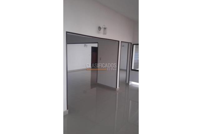 Apartamentos, Alquiler, Arboleda - $4.000.000