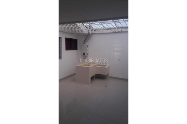 Apartamentos, Alquiler, Arboleda - $4.000.000