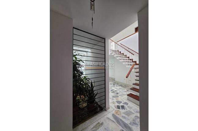 Casas, Venta, Ciudad Jardín - $980.000.000