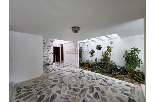 Casas, Venta, Ciudad Jardín - $980.000.000