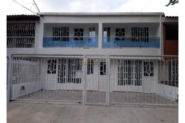 Casas, Venta en El Refugio