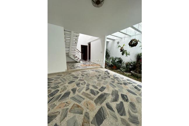 Casas, Venta, Ciudad Jardín - $1.250.000.000