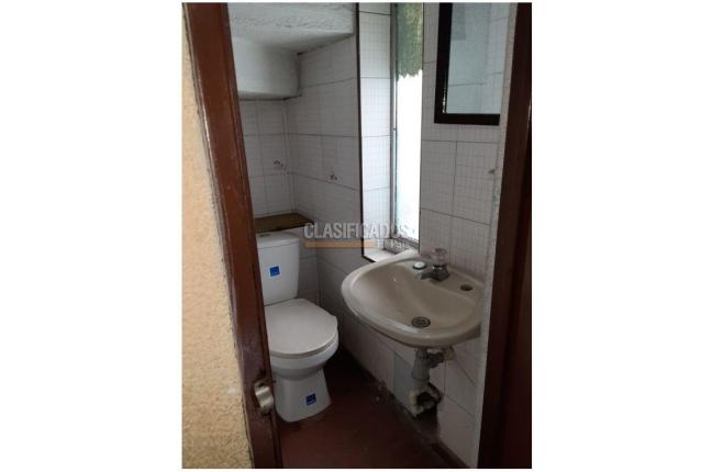 Edificios, Alquiler, Las Delicias - $7.000.000