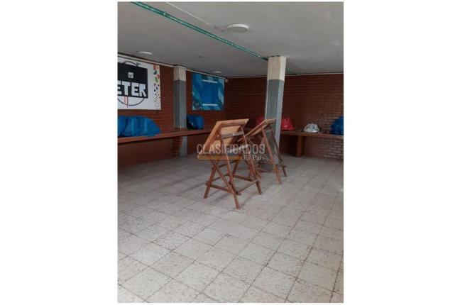 Edificios, Alquiler, Las Delicias - $7.000.000