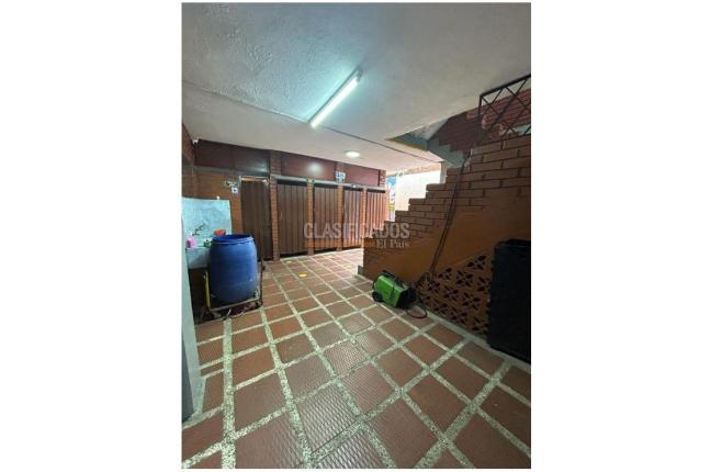 Edificios, Alquiler en Las Delicias