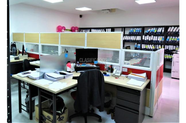 Edificios, Venta, El Piloto - $950.000.000