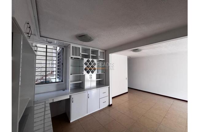 Apartamentos, Venta, San Joaquín - $450.000.000