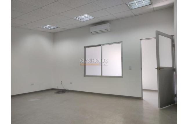 Oficinas y Consultorios, Alquiler, Ciudad Jardín - $2.391.000