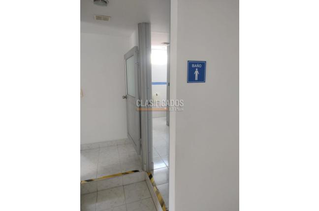 Oficinas y Consultorios, Alquiler, Ciudad Jardín - $2.391.000