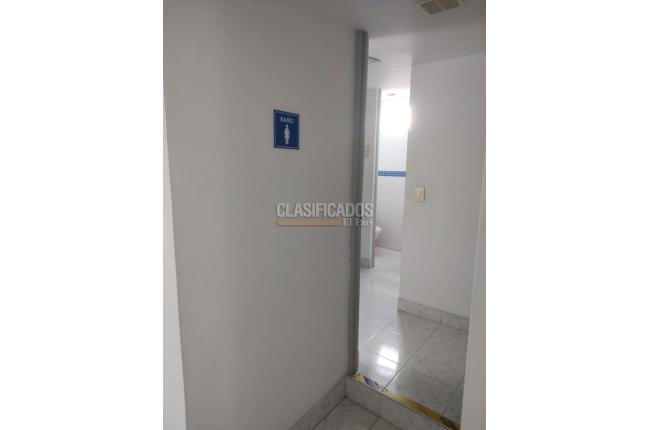 Oficinas y Consultorios, Alquiler, Ciudad Jardín - $2.391.000