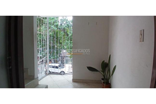 Apartamentos, Alquiler, San Vicente - $950.000