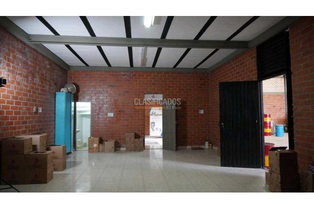 Locales y Bodegas, Venta, Candelaria - $1.600.000.000