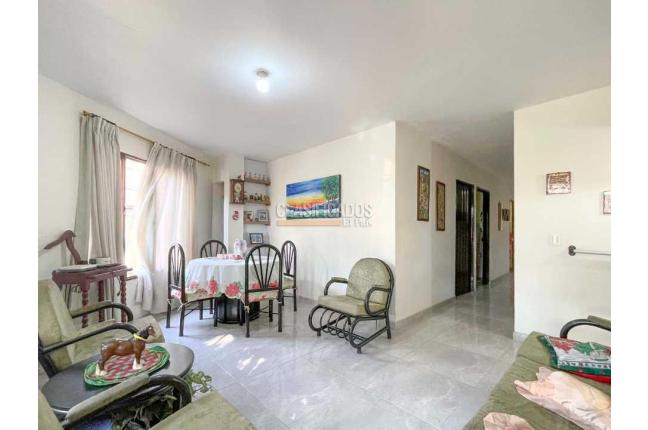 Casas, Venta en El Recuerdo