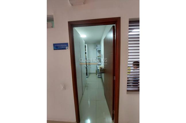 Edificios, Venta, Colseguros - $1.300.000.000