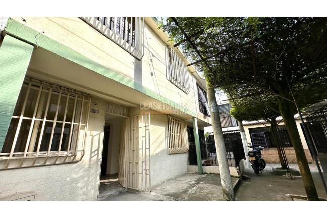 Casas, Venta, Santa Bárbara - $195.000.000