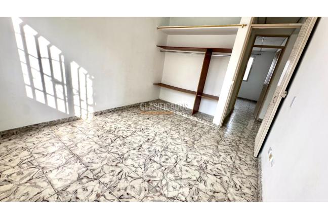 Casas, Venta, Santa Bárbara - $195.000.000