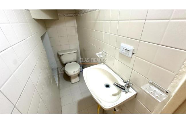 Casas, Venta, Santa Bárbara - $195.000.000