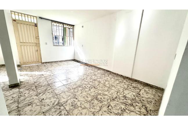 Casas, Venta, Santa Bárbara - $195.000.000