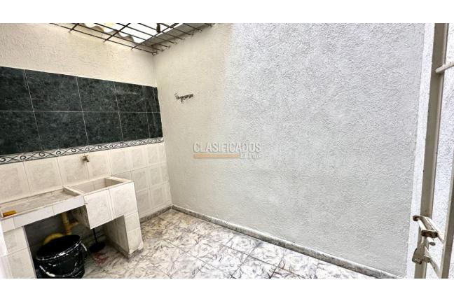 Casas, Venta, Santa Bárbara - $195.000.000