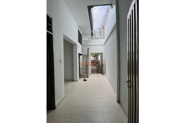 Casas, Alquiler, San Bosco