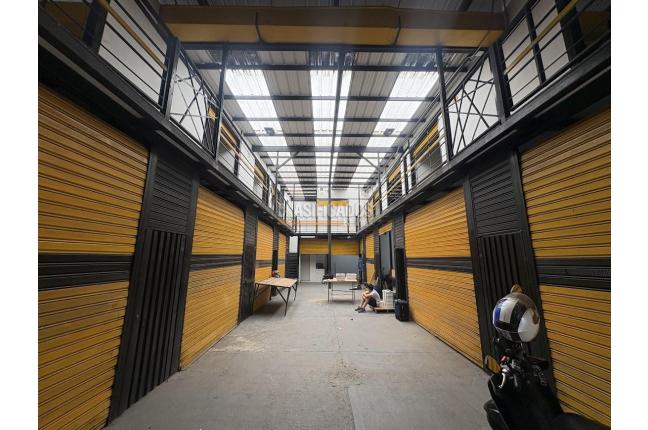 Locales y Bodegas, Venta, San Nicolás - $1.420.000.000