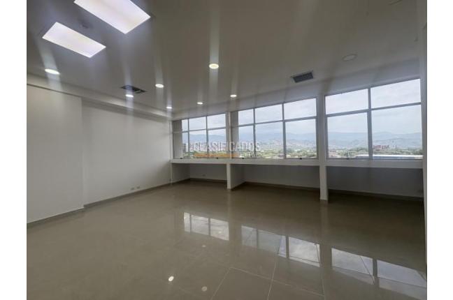 Oficinas y Consultorios, Venta, Centro Ccial. Unicentro - $650.000.000