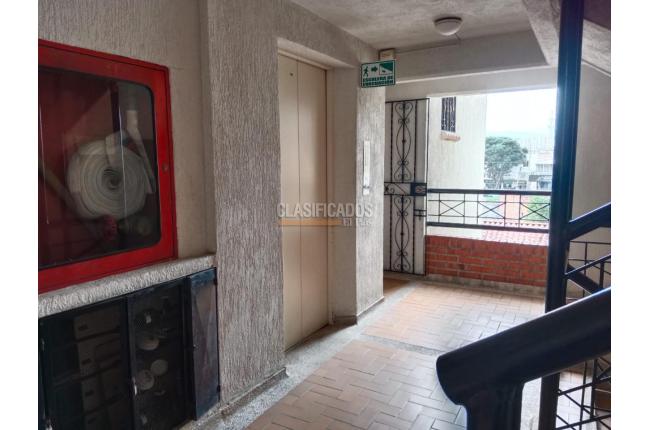 Apartamentos, Venta, Primero de Mayo - $330.000.000