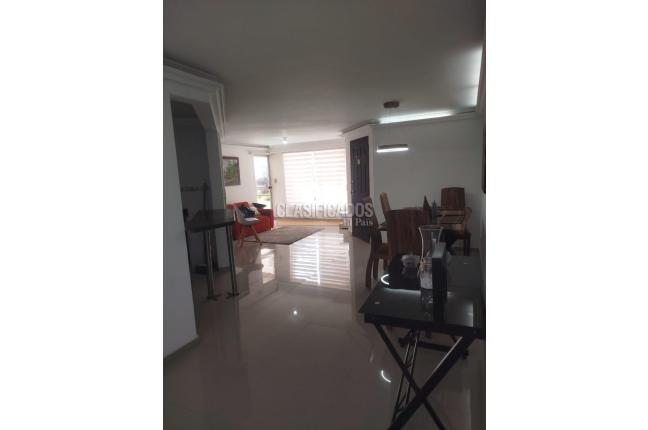 Apartamentos, Alquiler, Bella Suiza - $2.000.000